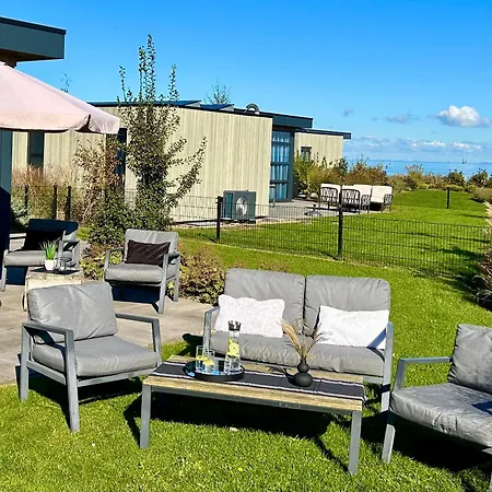 Ferienhaus Enkhuizer Wolkesieben Dritte Reihe Mit Zaun Hausnr 202 *